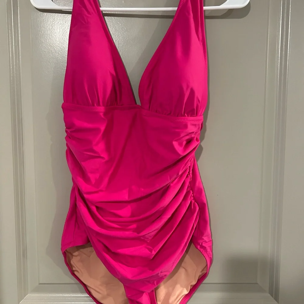J Crew Pink One-Piece Swimsuit NWT - Picture 1 of 3
